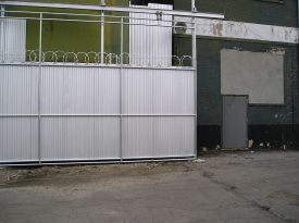 Commercial Chain Link Corrugated Fence